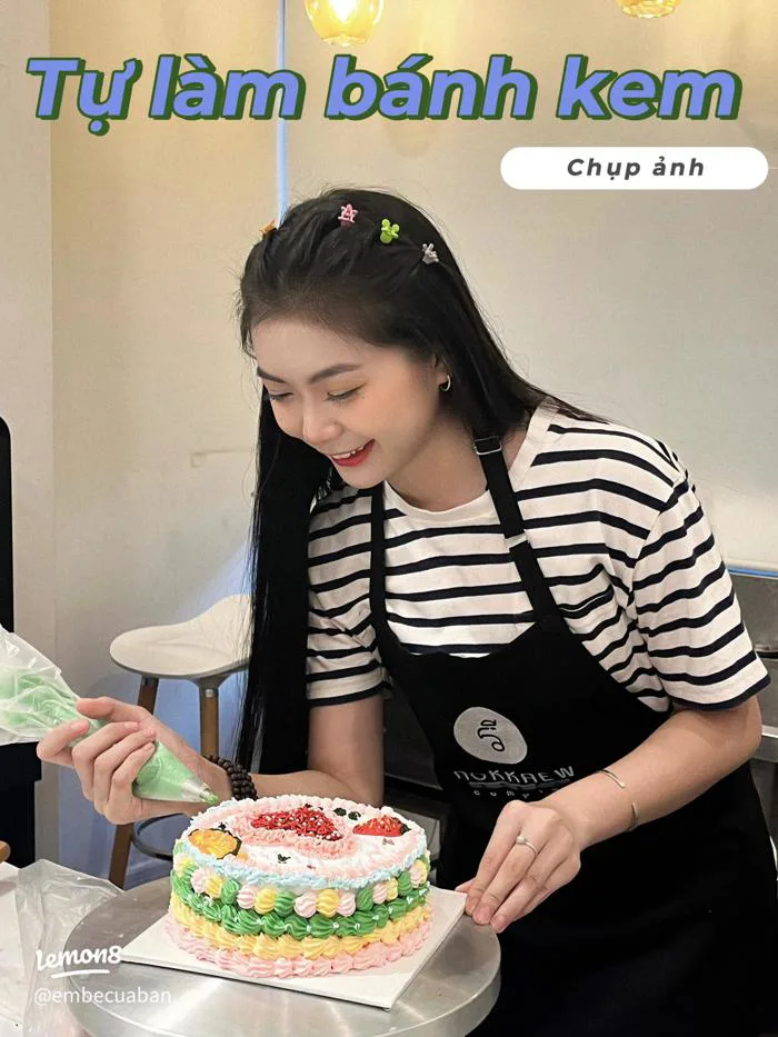 Gợi ý pose chụp ảnh dễ thương với bánh kem tự làm tại studio