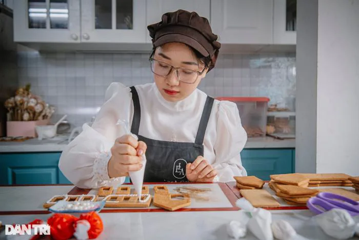 Thiếu nữ 9x làm bánh Giáng sinh, doanh thu tiền tỷ mỗi mùa Noel | Báo Dân  trí