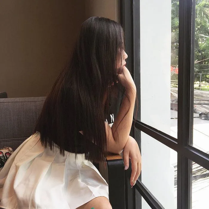 Những bức ảnh gái xinh che mặt đầy cuốn hút