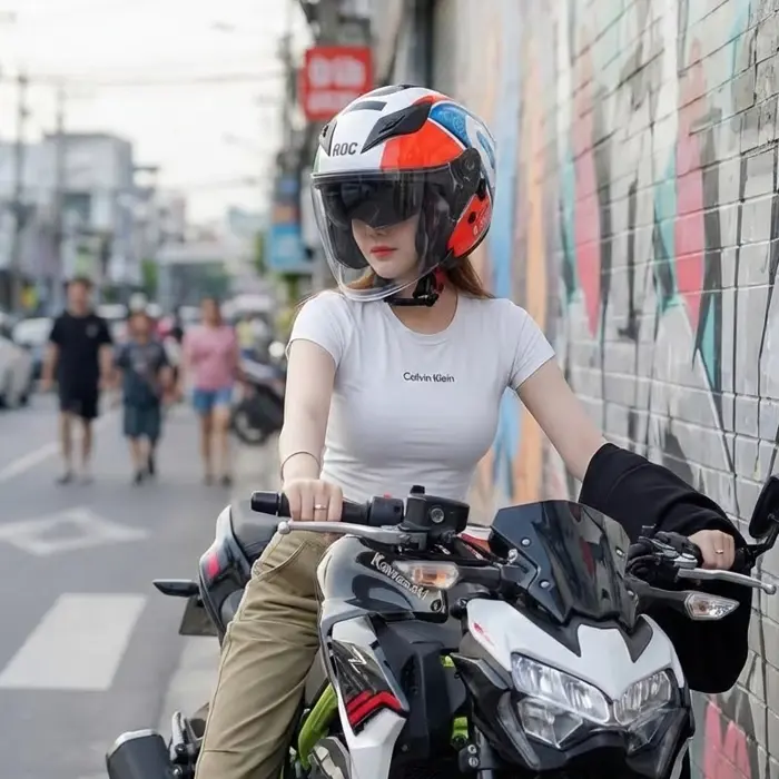 Top 5 mũ bảo hiểm 3/4 cho nữ siêu cute dễ thương