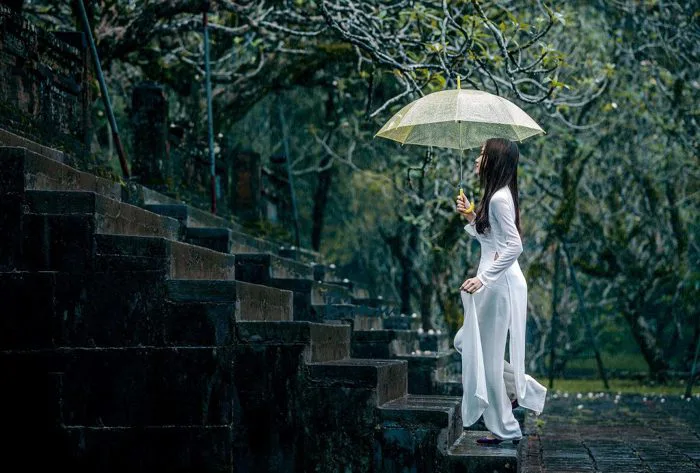Hình ảnh mưa buồn nhớ người yêu