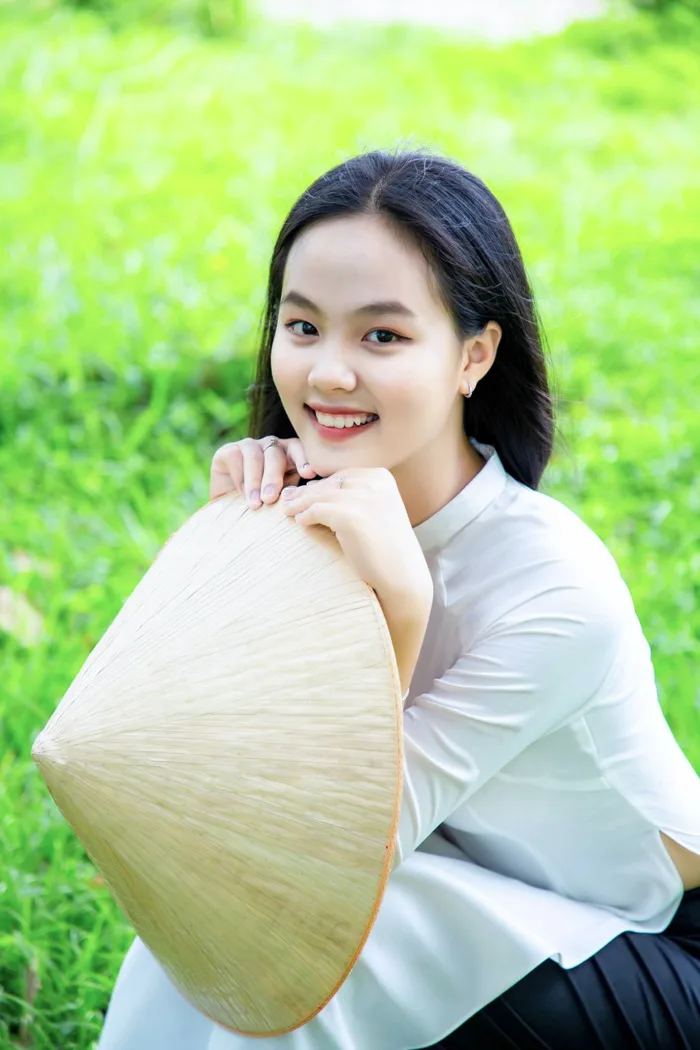 Nữ sinh An Giang bất ngờ tỏa sáng khi thi năng khiếu vào đại học