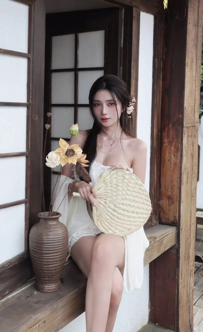 Hậu trường 