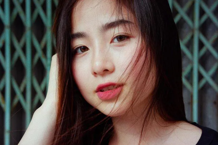 2 hotgirl nức tiếng Thanh Hoá làm mẹ ăn đứt gái trẻ: người xinh ngây thơ,  người đẹp gợi cảm