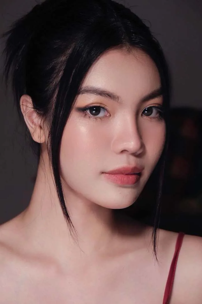 Sự thật về người đẹp Nha Trang mặc bikini 'cực cháy'
