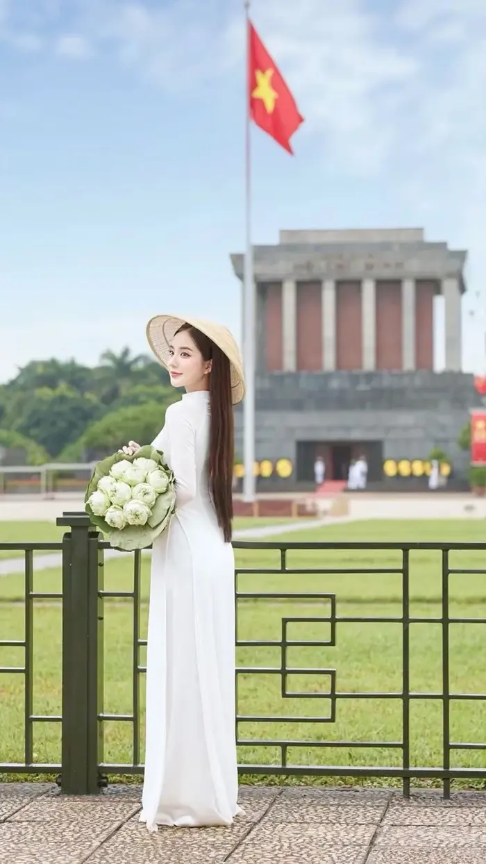 Khám phá bộ ảnh gái xinh đội nón lá đẹp dịu dàng và quyến rũ
