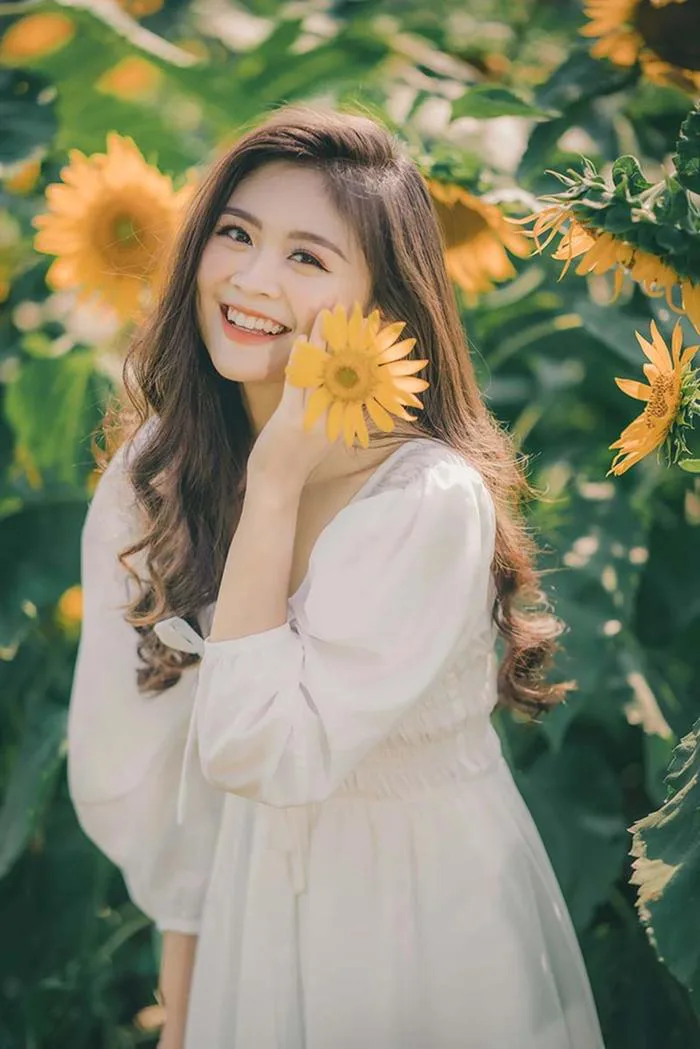 Những thiếu nữ xinh đẹp, sở hữu nụ cười tỏa nắng | Báo Dân trí