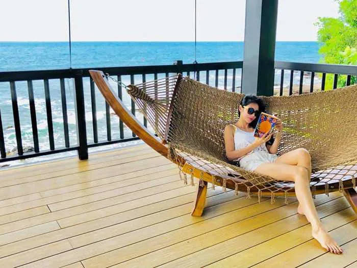 Biển Phú Quốc: Thủy Tiên khoe vòng 3 cực “hot” khi du lịch