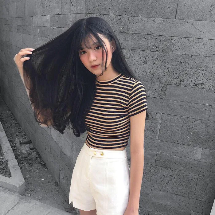 Nữ sinh Phú Quốc bỗng dưng nổi như cồn trên mạng, tấp nập người follow chỉ  nhờ một bức hình này