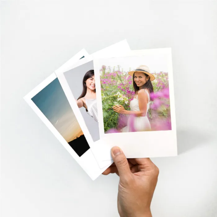Ảnh Polaroid viền trắng