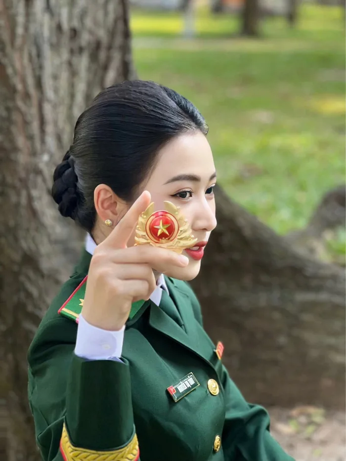 anh-gai-xinh-quan-nhan-1