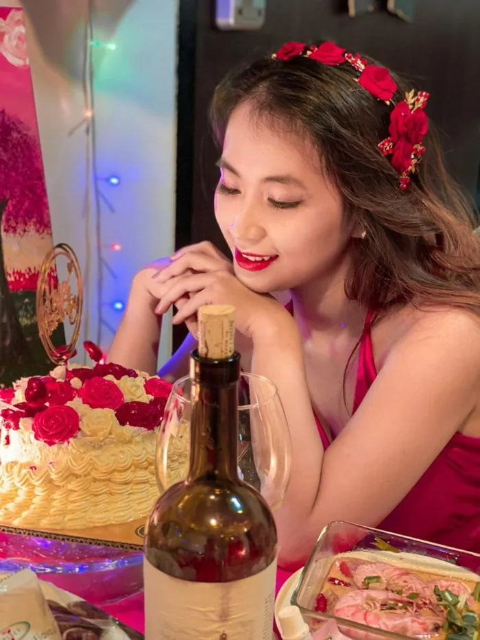 5000 Hình Ảnh Gái Đẹp Chúc Mừng Sinh Nhật Ngọt Lịm Tim