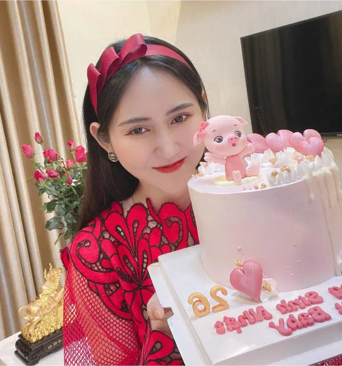 Ảnh gái đẹp chúc mừng sinh nhật
