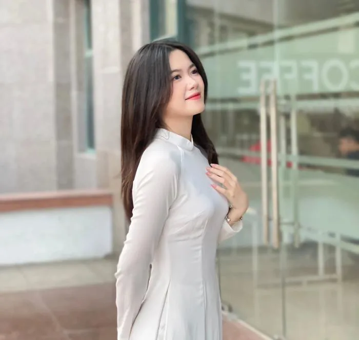 Nữ 'Sinh viên 5 tốt' xinh đẹp, giỏi giang