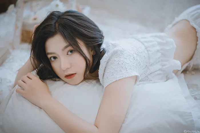 Nữ sinh Hà Nội khoe ảnh đẹp hết nấc trên mạng xã hội: 