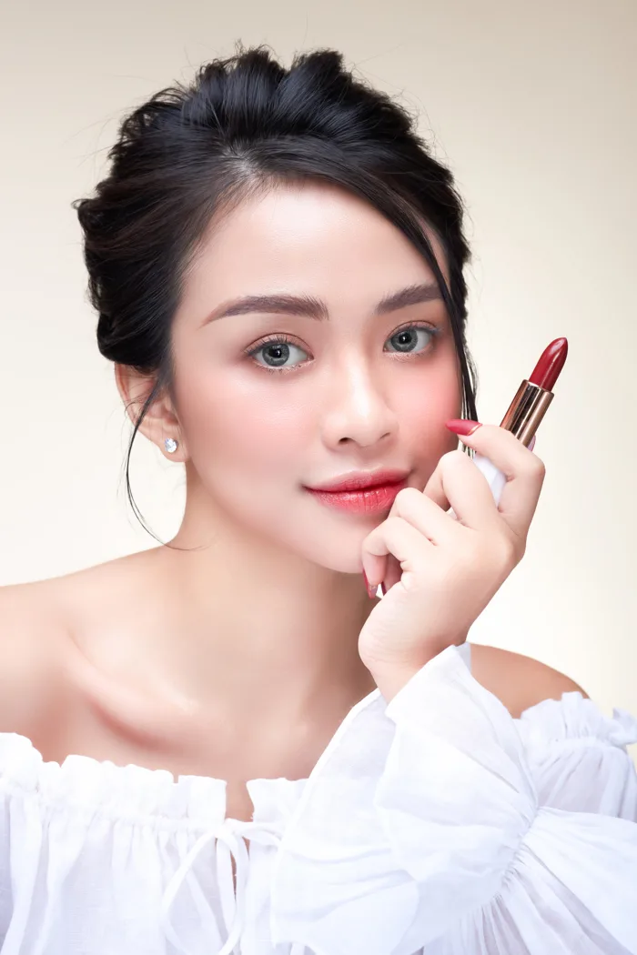 Những màu son môi cho mùa hè