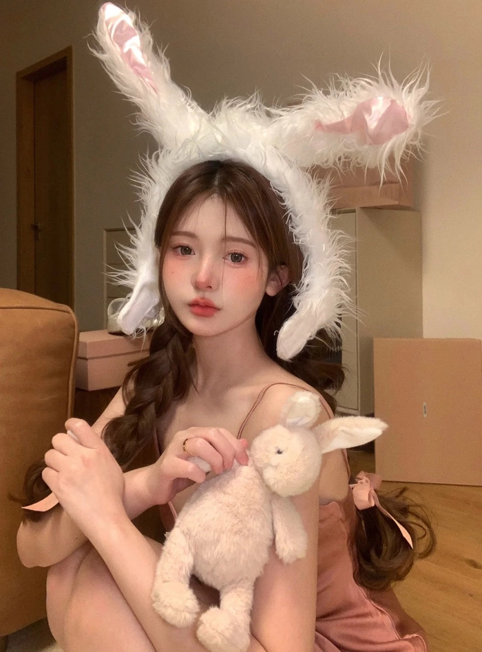 Nhức mắt với 183+ ảnh gái xinh cosplay thỏ sexy siêu cháy