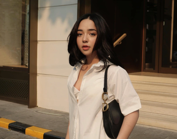 Nhan sắc xinh đẹp, nóng bỏng của hot girl lai Tây nổi tiếng trên mạng | Báo  Dân trí