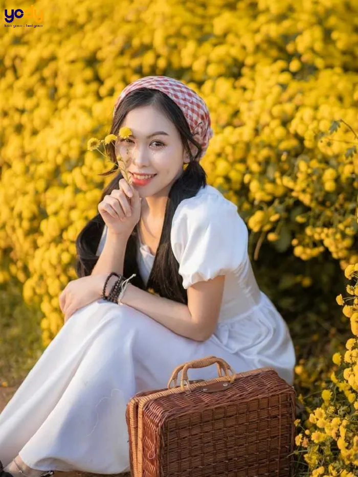 99+ cách tạo dáng chụp ảnh ở vườn hoa xinh như công chúa | Yody 99+ cách tạo dáng chụp ảnh ở vườn hoa xinh như công chúa | Yody