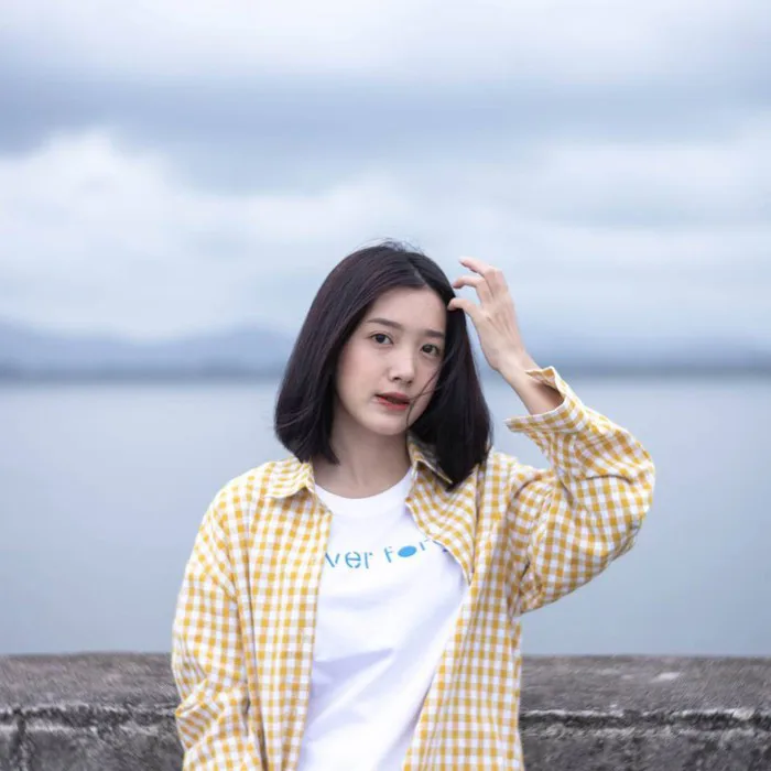 Nữ sinh Thái Lan mang nét đẹp thiên sứ nổi bần bật trong hội gái xinh