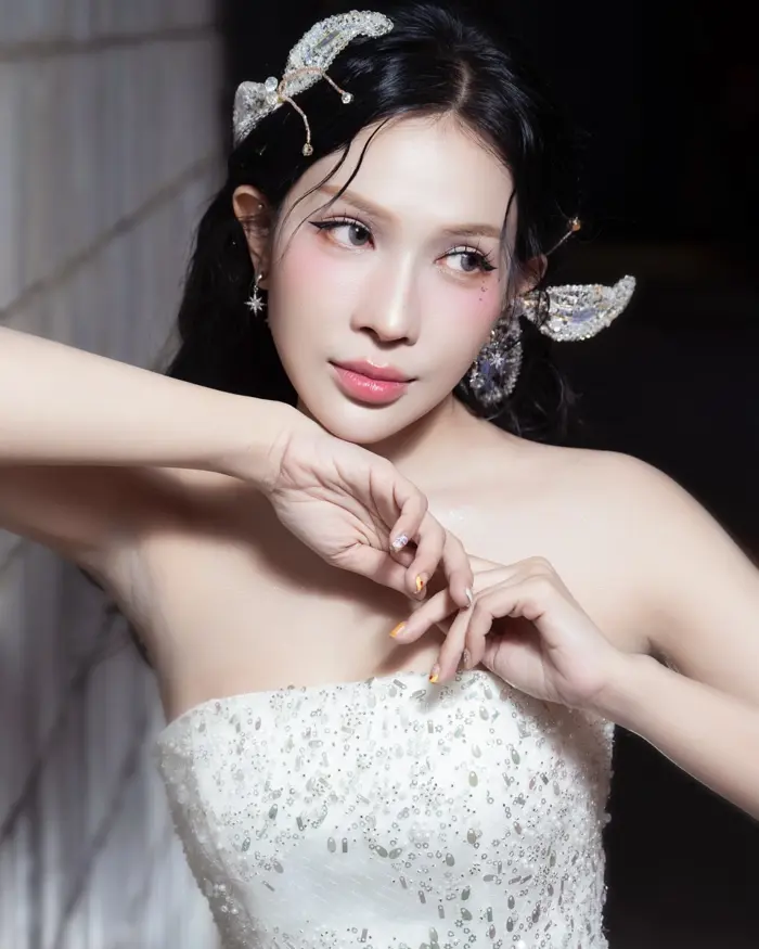 Ngắm gái xinh TikTok đầy sức sống và phong cách cá tính