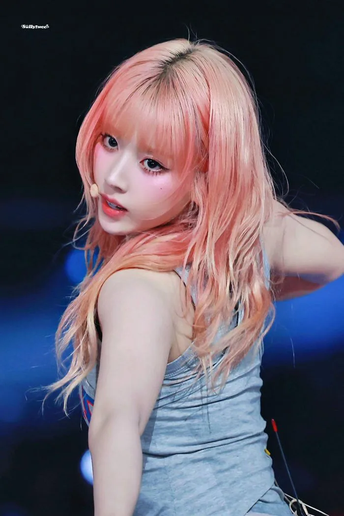 Tóc hồng : r/kpop_uncensored