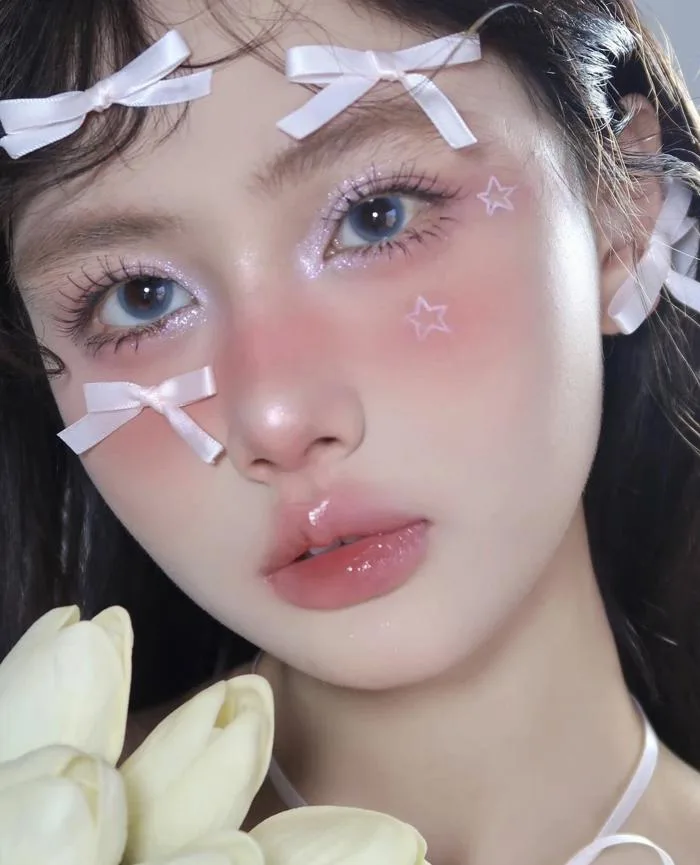 Xinh đẹp mơ màng như những 'tỉ tỉ Trung Quốc' với phong cách trang điểm  douyin