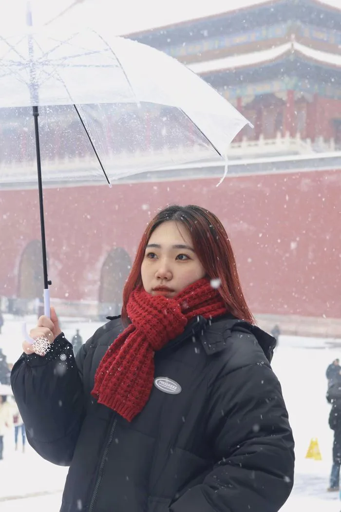 Du khách Việt may mắn được 'săn' tuyết rơi đầu mùa đẹp như phim ở Tử Cấm  Thành (Trung Quốc)