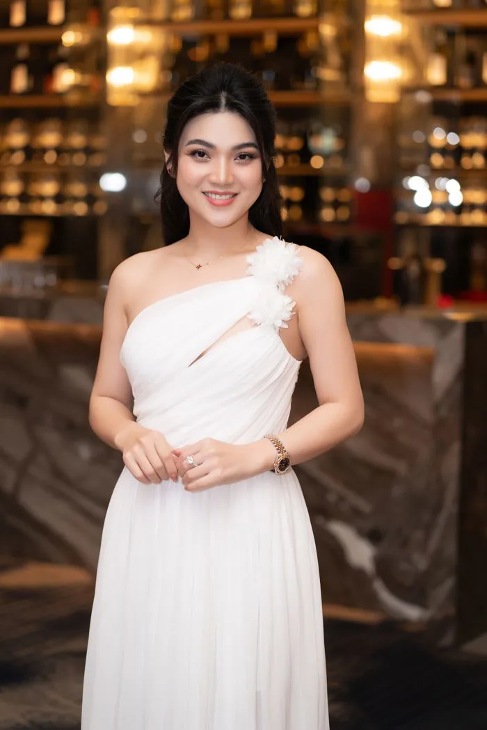 5.000+ ảnh đẹp nhất về Người Phụ Nữ Mặc Váy Trắng · Tải xuống miễn phí 100%  · Ảnh có sẵn của Pexels