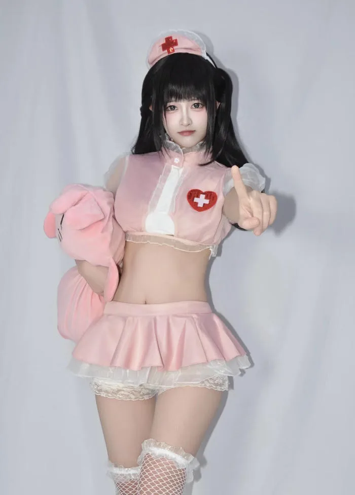 177+ ảnh cosplay y tá thần thái sang chảnh khiến fan say mê