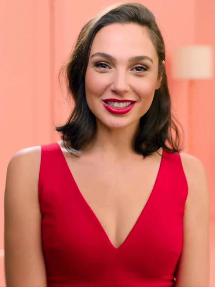 Tập tin:Gal Gadot for Revlon.png – Wikipedia tiếng Việt