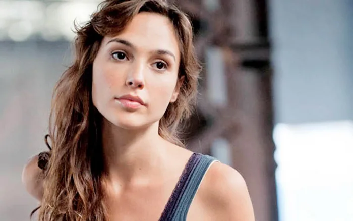 Gal Gadot: Từ Hoa Hậu Bị Hắt Hủi Trở Thành Nữ Thần Hollywood