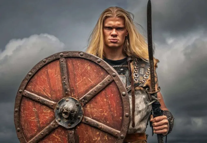 Erling Haaland và ĐT Na Uy gây tranh cãi với bộ ảnh Viking trước thềm World  Cup 2026