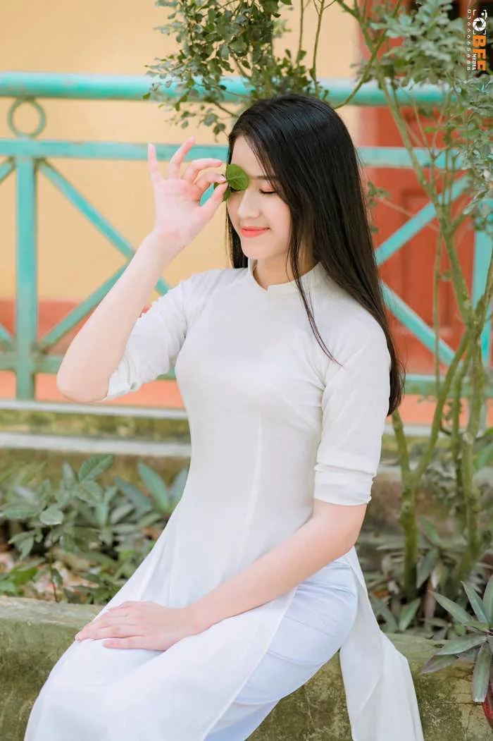 Hoa hậu Đỗ Thị Hà khoe vẻ đẹp 