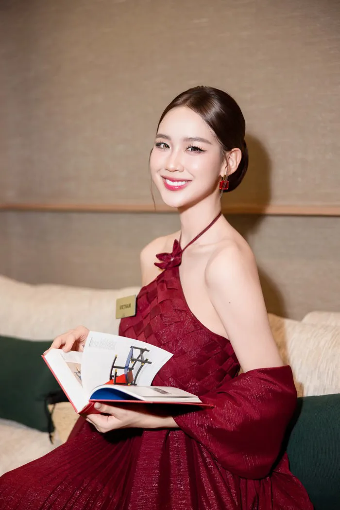Bảo Ngọc thể hiện ra sao tại Hoa hậu Thế giới?