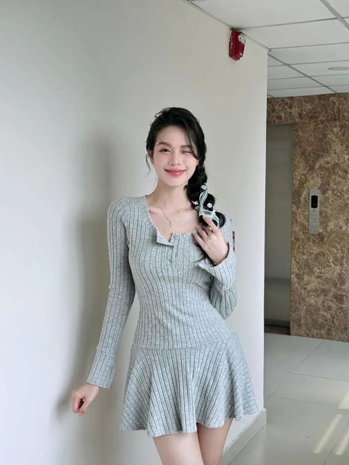 Nhan sắc đời thường của tân Hoa hậu Quốc tế Huỳnh Thị Thanh Thủy