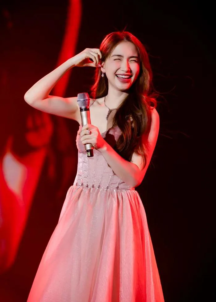 anh-hoa-minzy-1