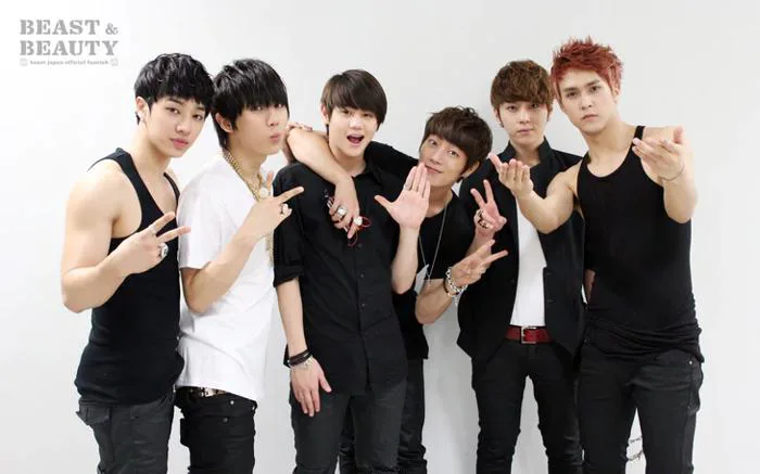 Visual nam idol Kpop 35 tuổi mà... 'vẫn còn teen' gây sốc - Tuổi Trẻ Online