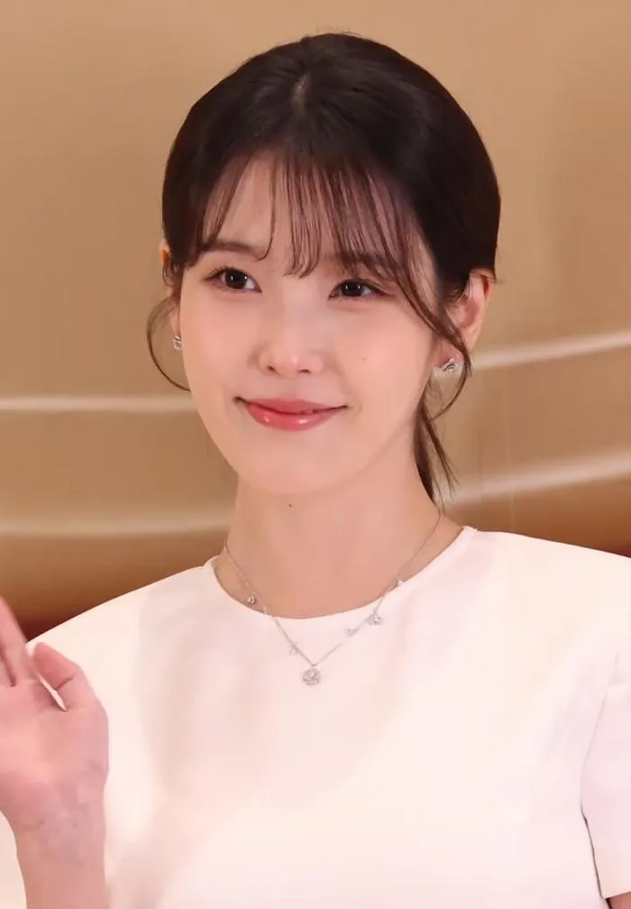 IU (ca sĩ) – Wikipedia tiếng Việt