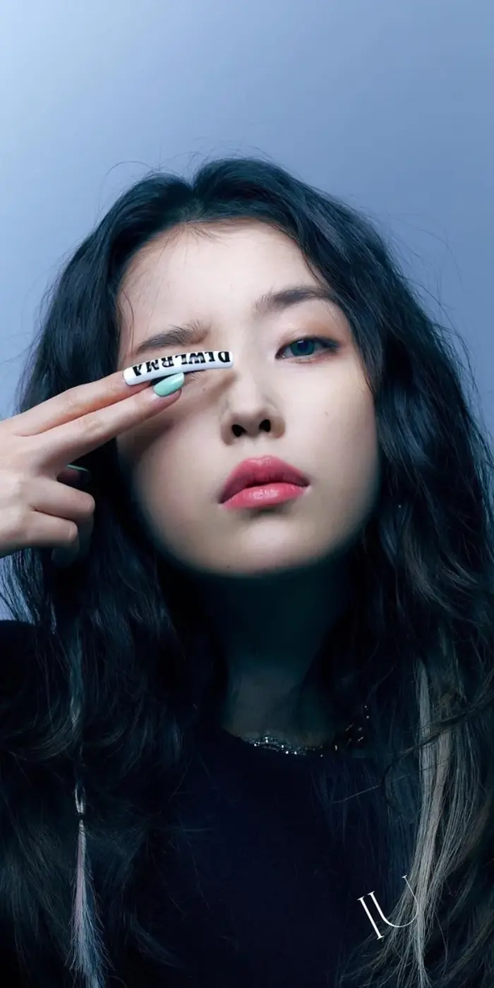 BST ảnh IU đẹp dịu dàng đậm chất nữ thần Kpop
