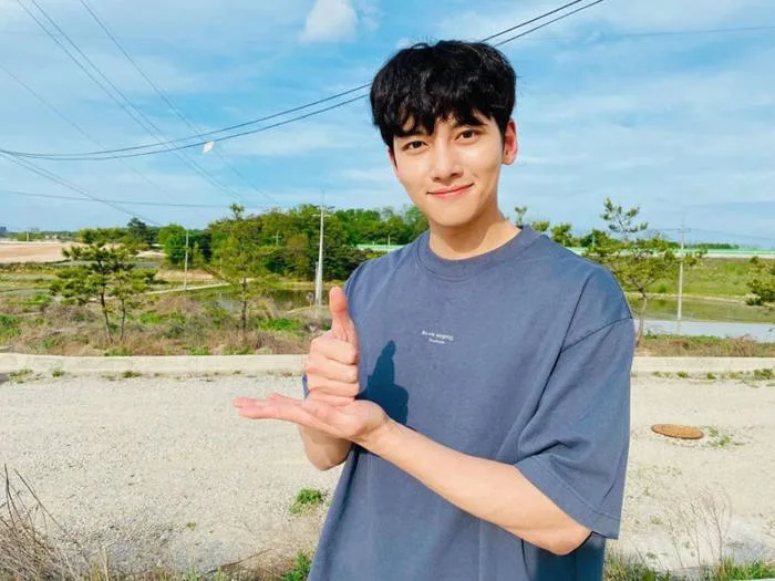 Ji Chang Wook: Từ vô danh đến ngôi sao vươn tầm châu lục - ReveLogue