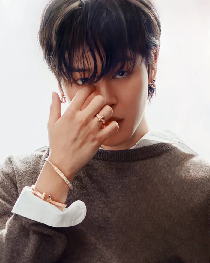 Không chỉ lập kỷ lục ở Anh, Jimin (BTS) còn trở thành nghệ sĩ solo Kpop đạt  thứ hạng cao nhất trên Billboard 200