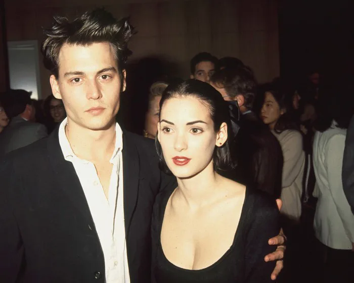Loạt ảnh Johnny Depp thời trẻ đẹp không chê vào đâu được từng làm bao thiếu  nữ 