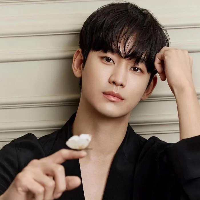 Fan phản đối án phạt với Kim Soo Hyun, hứa hẹn cuộc tẩy chay diện rộng |  Báo Dân trí