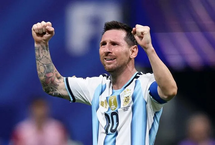 Giọt nước mắt của Messi