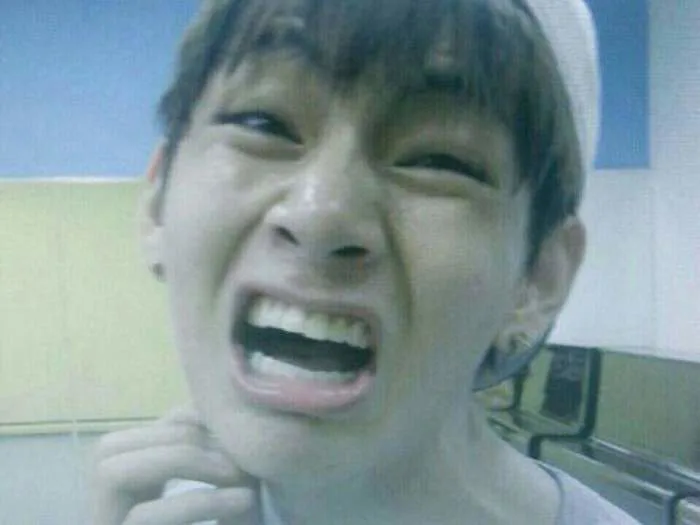 V từng bị BTS đăng ngần này ảnh dìm, nhưng có thật dìm được không?