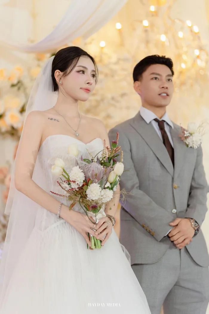 Ảnh nét căng: Trọn vẹn đám cưới cổ tích của Văn Thanh - Bích Hạnh, cô dâu  xinh không điểm nào chê