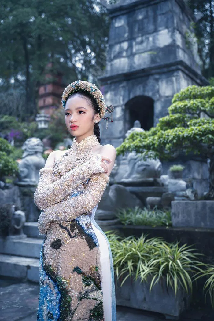 Nét xuân xưa trong tà áo dài thiếu nữ