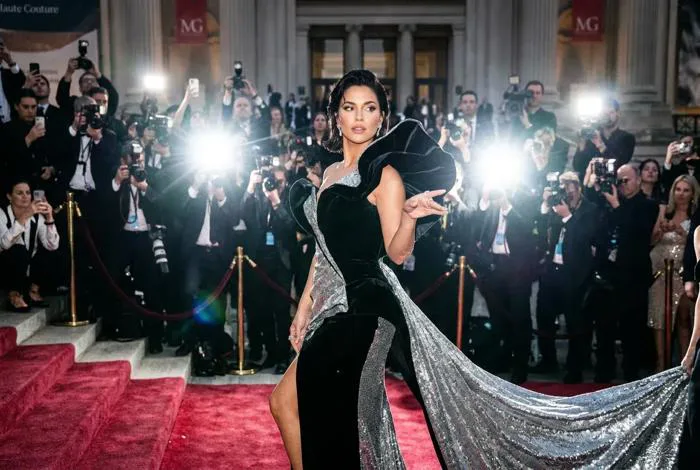 Met Gala AI Photos Generator - Tạo diện mạo thảm đỏ của bạn ngay lập tức
