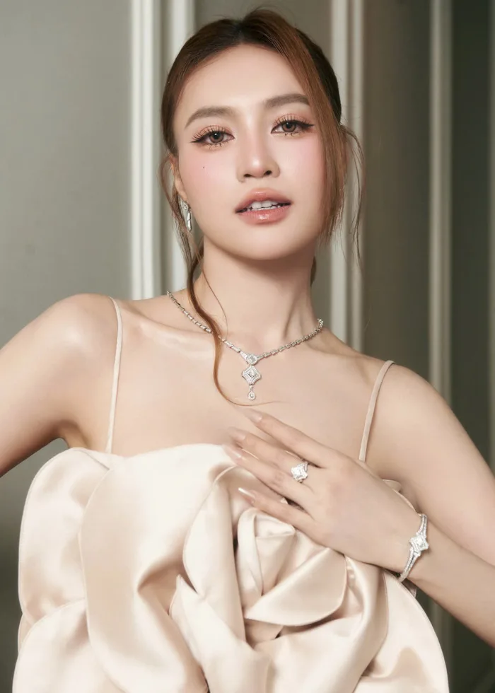anh-ninh-duong-lan-ngoc-1